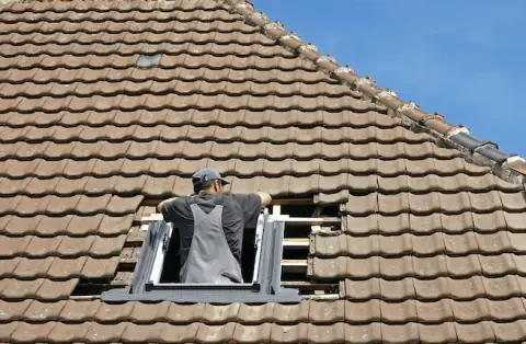 Pose de velux - Montainville